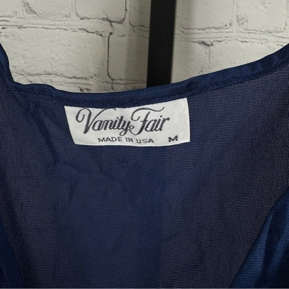 Vanity Fair Navy Coloratura Nightgown Size Medium - Picture 3 of 8